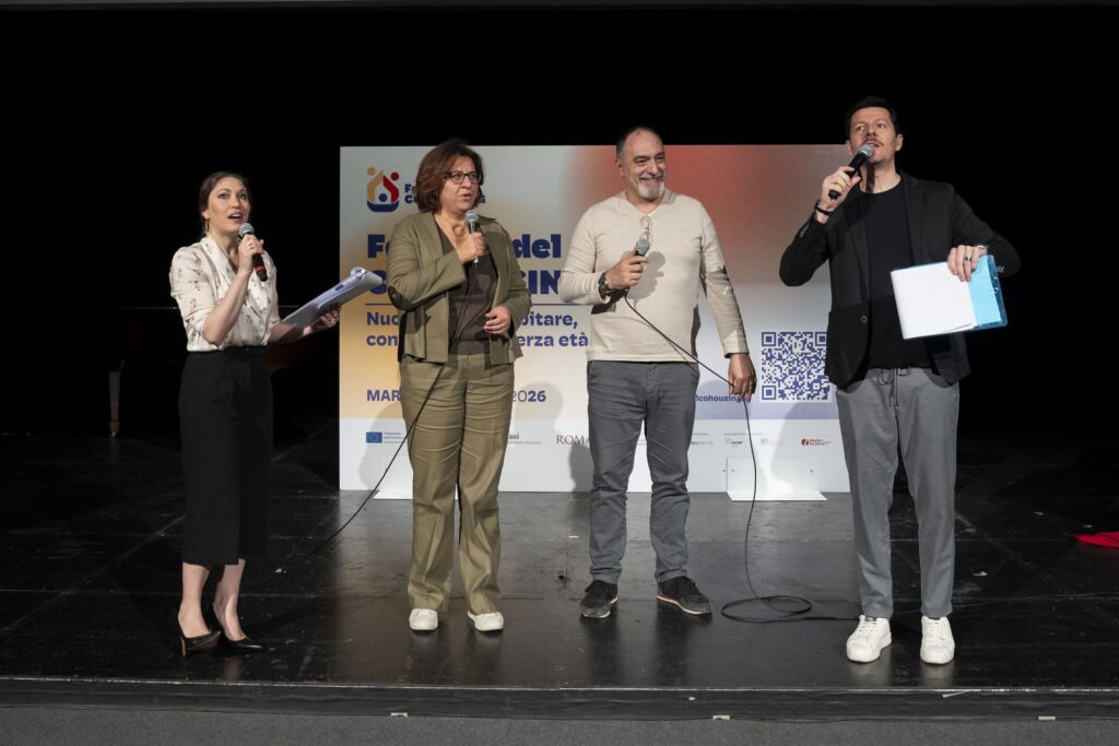 0051 Co housing teatro vascello nella pagina 18 Aprile 2026: La stagione dei legami Contro la solitudine della vita lunga 0051 Co housing teatro vascello nella pagina 18 Aprile 2026: La stagione dei legami Contro la solitudine della vita lunga