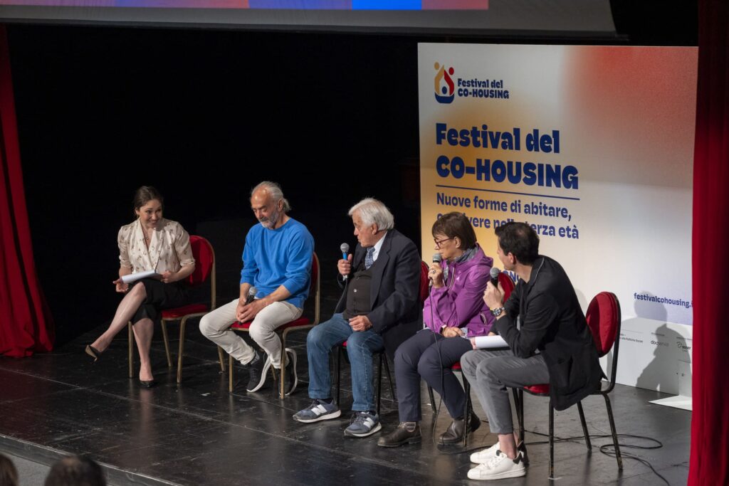 0117 Co housing teatro vascello nella pagina 18 Aprile 2026: La stagione dei legami Contro la solitudine della vita lunga 0117 Co housing teatro vascello nella pagina 18 Aprile 2026: La stagione dei legami Contro la solitudine della vita lunga